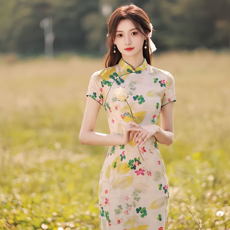 cheongsam 2024 new elegant women‘s spring and summer young elegant high-end girl fresh lady style mid-length