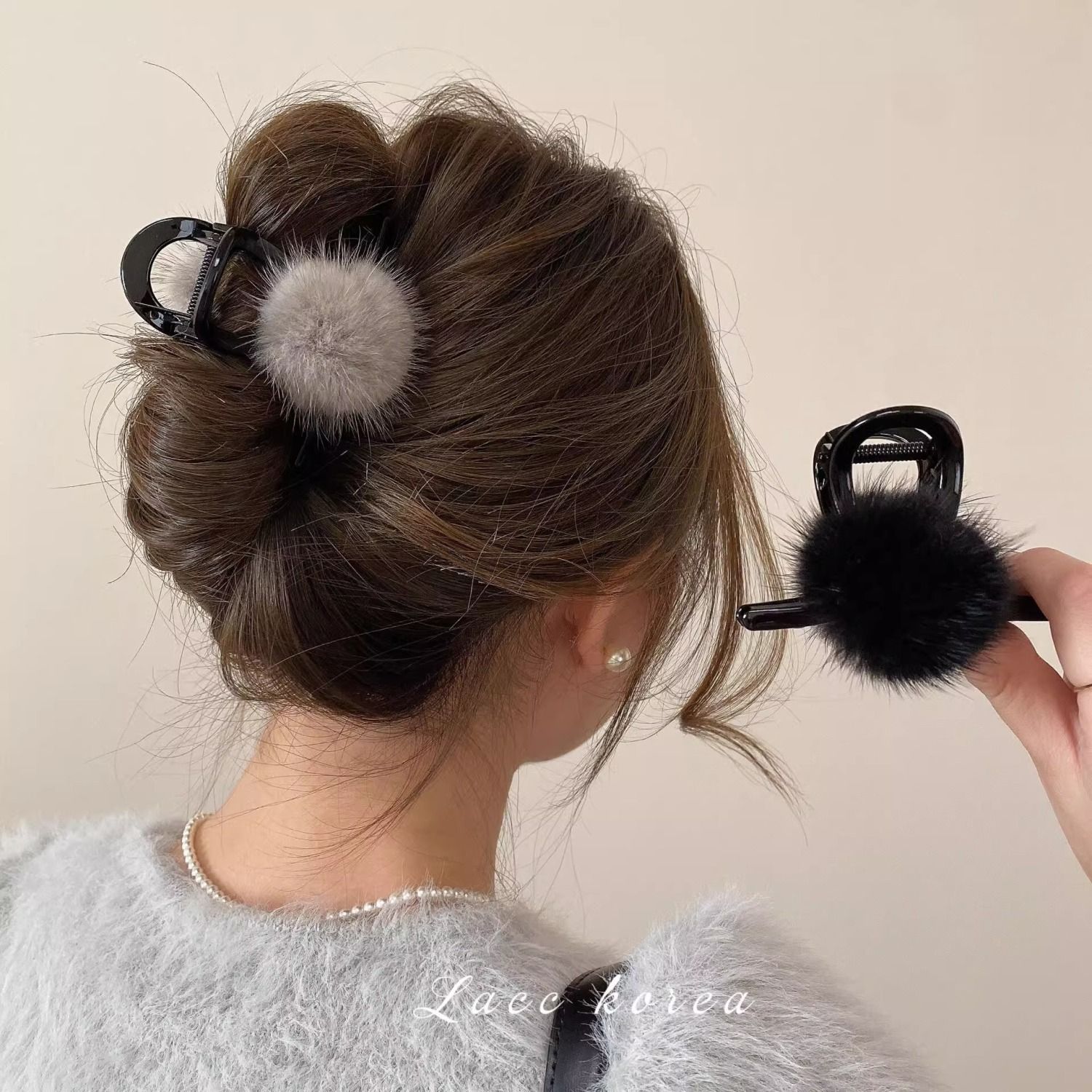 atmosphere sense mink fur ball grip women‘s back head new hairpin headdress ins light luxury high-grade shark clip hair accessories