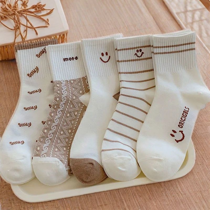 japanese ins smiley face socks western style mid-calf sports socks all-match autumn summer socks women‘s socks