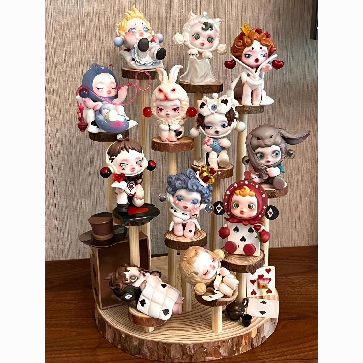 pop mart doll skullpanda daily wonderland series blind box cute hand-made little doll trendy toys