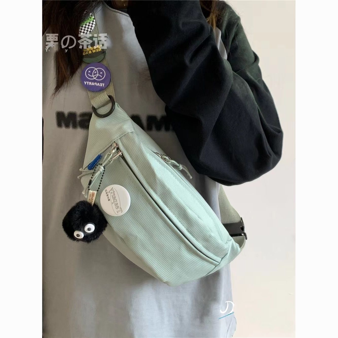 japanese ins preppy style retro casual chest bag women‘s south korea all-match students‘ crossbody bag waist bag solid color small bag