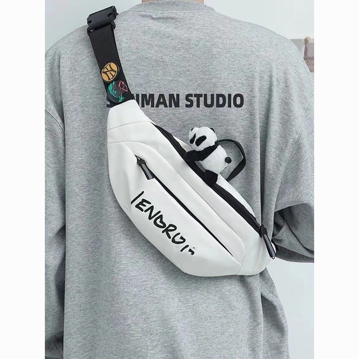 messenger bag men‘s fashion brand trendy chest bag men‘s backpack waist bag sports shoulder bag women‘s mobile phone boys small shoulder bag