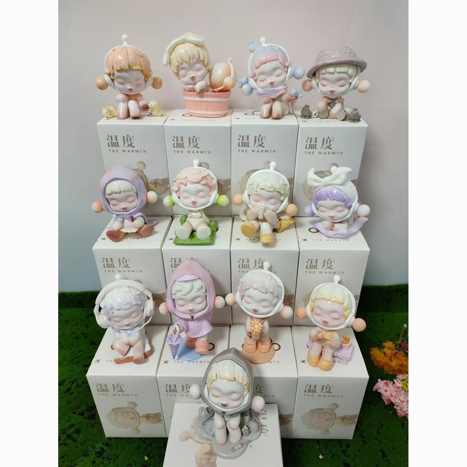 sp8 temperature series blind box pop mart cute hand-made trendy ornaments car desktop toys motherland edition