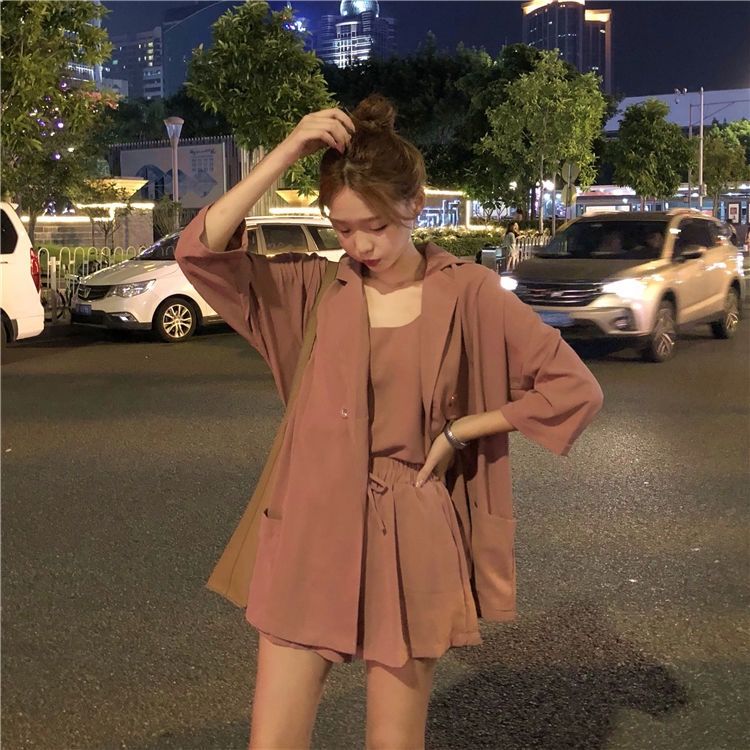 37797-2021春夏新款韩版女神范时尚三件套小吊带西装外套高腰短裤套装女-详情图
