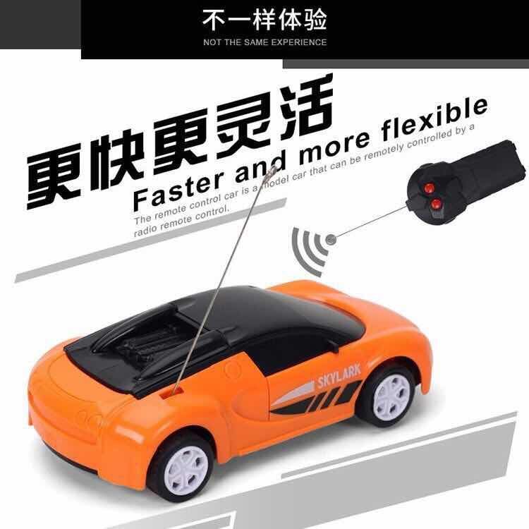 4 Remote Control Super Running Sports Car 4-Way Alloy Rechargeable Climbing off-Road Vehicle Night Market Stall Hot