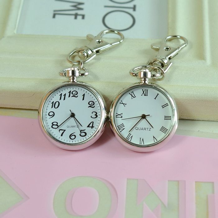 small， exquisite and clear literal key chain for the elderly， children， boys and girls， students， pocket watch nurse‘s watch pocket watch for examination