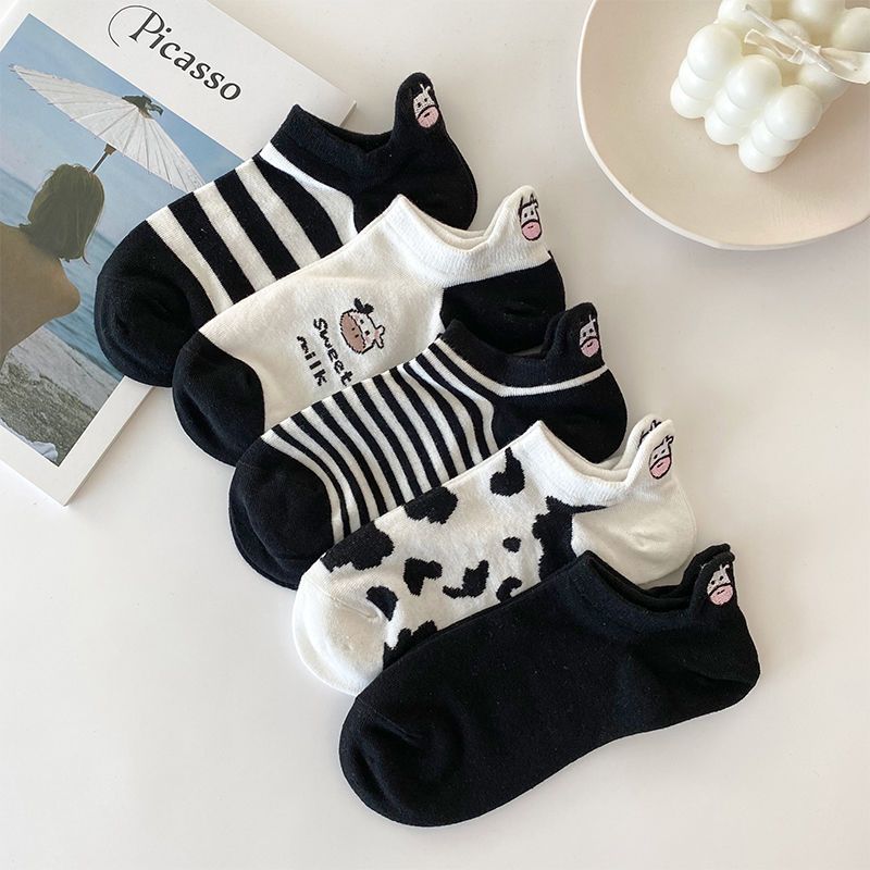 Black and White Embroidered Socks Women's Ins Fashionable Socks Low-Cut Autumn and Winter Sports All-Match Cartoon Cow Cute Japanese Style Boat Socks