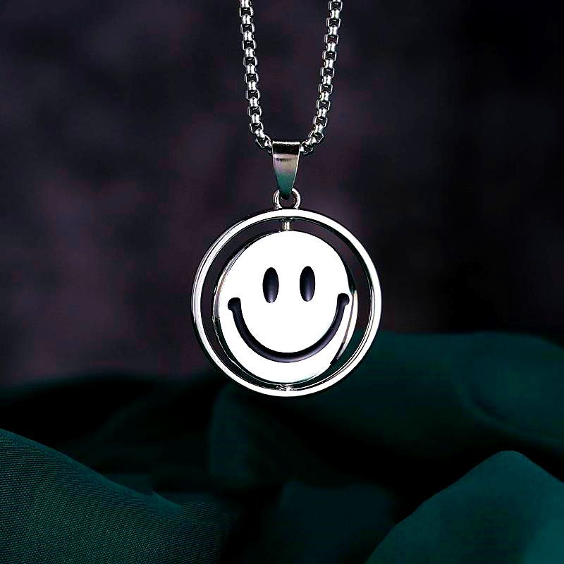 rotating smiley face crying face necklace switching expression ins sweater chain hip hop fashion men and women personalized pendant accessories fashion