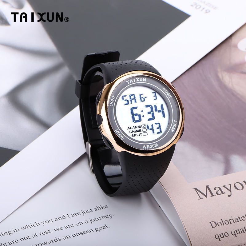 New Simple Ultra-Thin Electronic Watch Student Youth Running Sports Multi-Function Watch Waterproof Student Alarm Clock