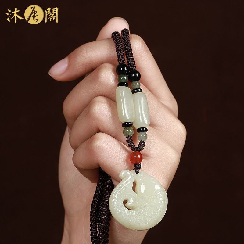 natural white jade year fish pendant men‘s and women‘s clavicle chain jade pendant real jade jade pendant jade pendant