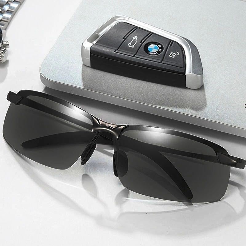 Welding Glasses Special Darkening Goggles Welder Argon Arc Welding Gas Welding Cutting Anti-Glare UV Sunglasses