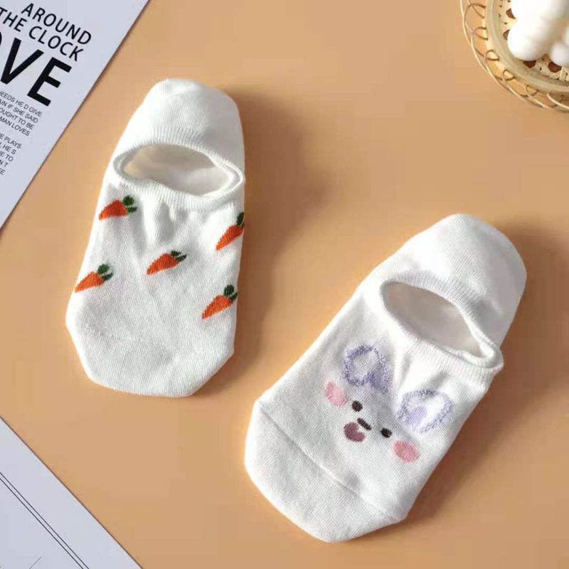Invisible Socks for Women Low Top Socks Silicone Anti-off Japanese Korean Cute Strawberry Rabbit Radish Students' Socks
