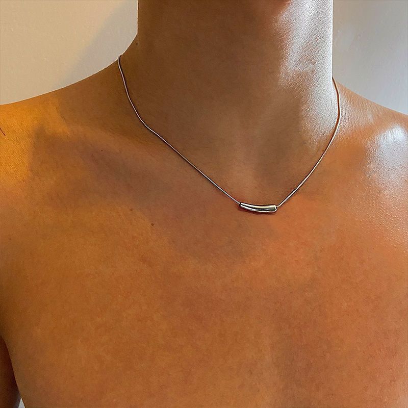 simple personality ins necklace men‘s trendy men‘s personality titanium steel no fading small eggplant all-match clavicle chain jewelry