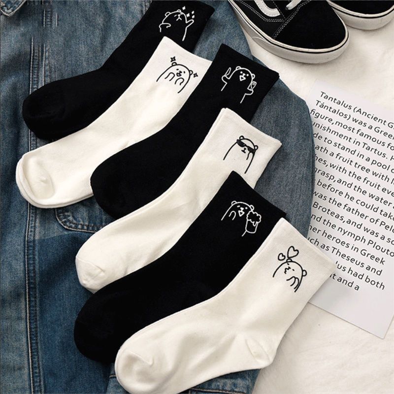 women‘s korean-style mid-calf socks ins white autumn and winter athletic socks cute japanese style lovers wild black stockings