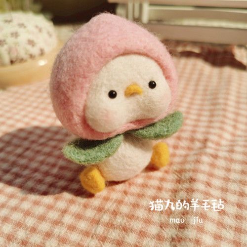 handmade wool felt poke diy material package peach duck homemade safe pig keychain rabbit flying pendant