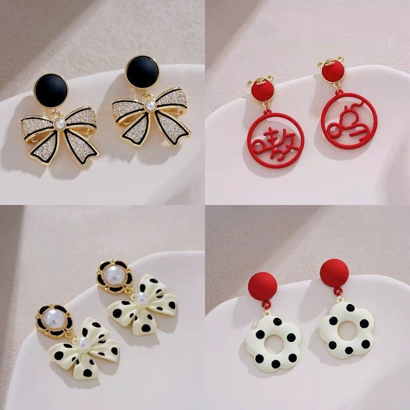 Black Bow Stud Earrings Special Design Sense Hong Kong Style Earrings Advanced Niche Earrings French Hepburn Style Earrings for Women