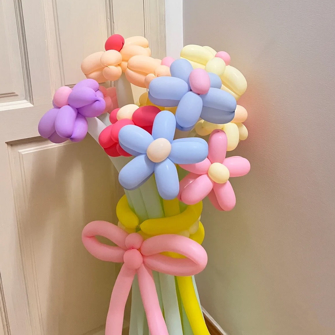 thickened macaron color 260 long magic balloon children‘s cartoon decorative style woven pattern woven bouquet