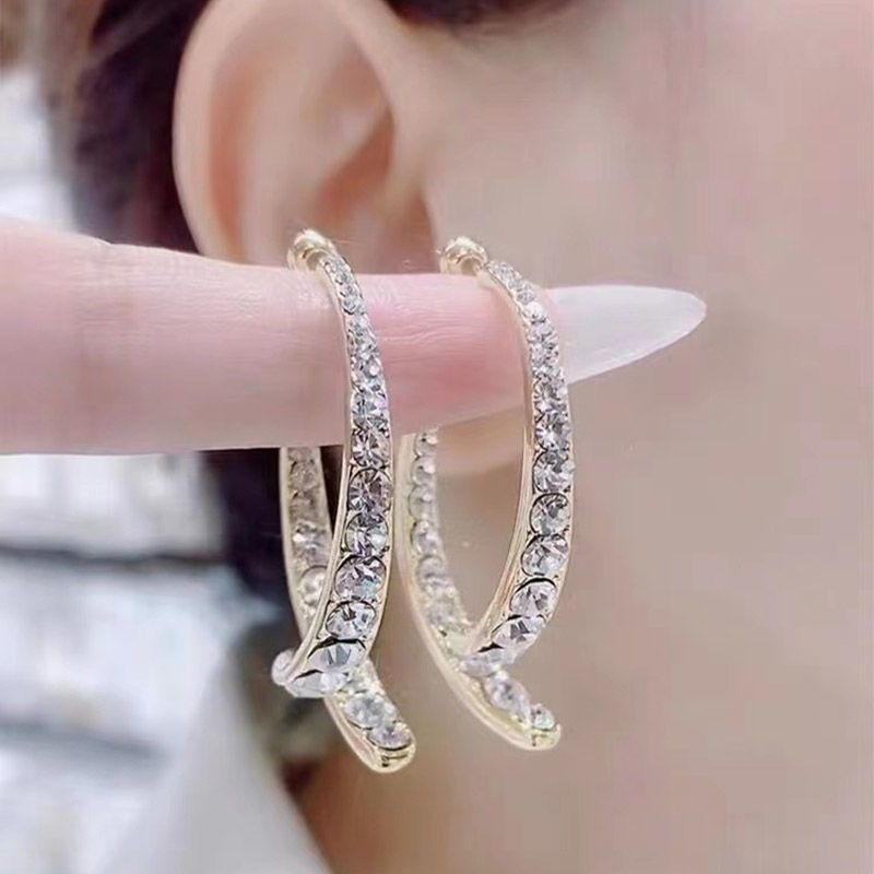 925 Sterling Silver Needle Temperamental Minority Design Diamond-Embedded Love Heart Earrings Women's One Style for Dual-Wear French Style High-Grade Ear Studs