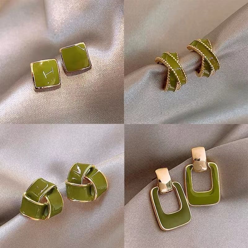 925 green ear studs simple exquisite refined grace small korean earrings 22 new trendy women all-matching special-interest earrings