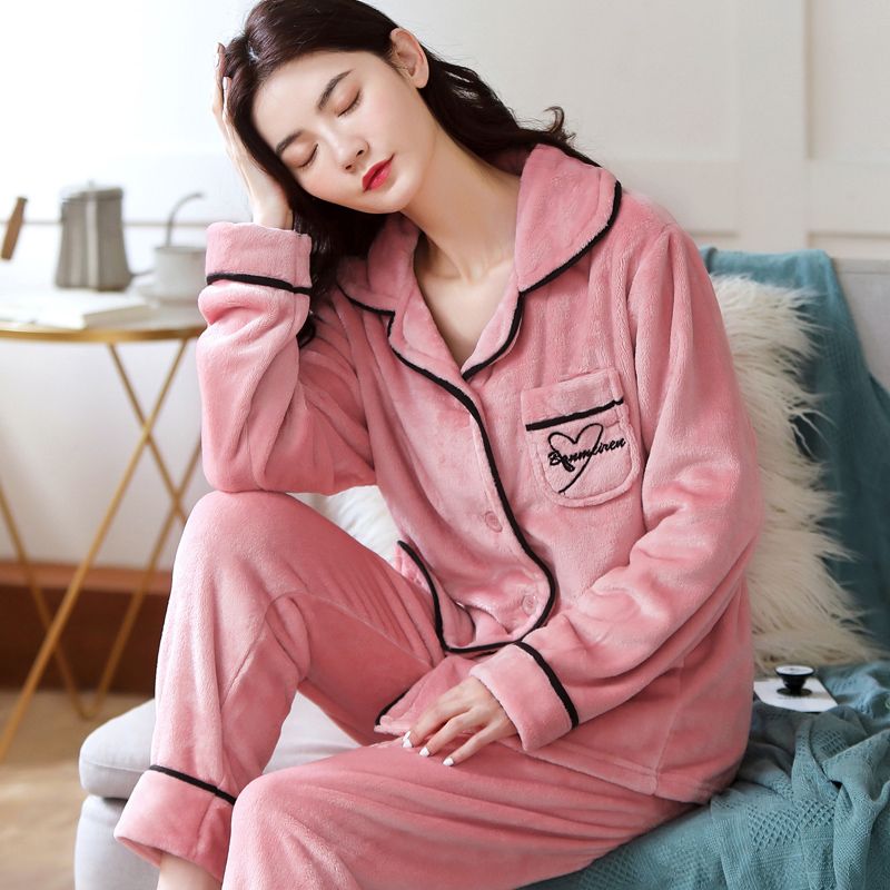 pajamas women‘s autumn and winter flannel fleece-lined thickened warm suit spring and autumn coral fleece home wear can be worn outside winter