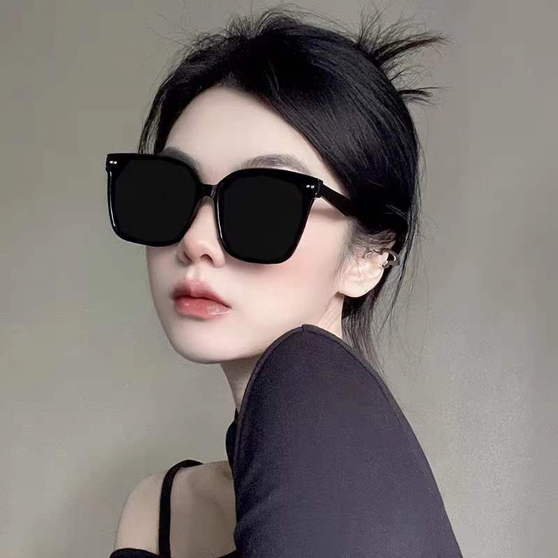GM Internet-Famous Sunglasses Women's High-Grade INS UV Protection Sun Protection Cool Fried Street Face-Looking Small Sunglasses to Make Big Face Thin-Looked
