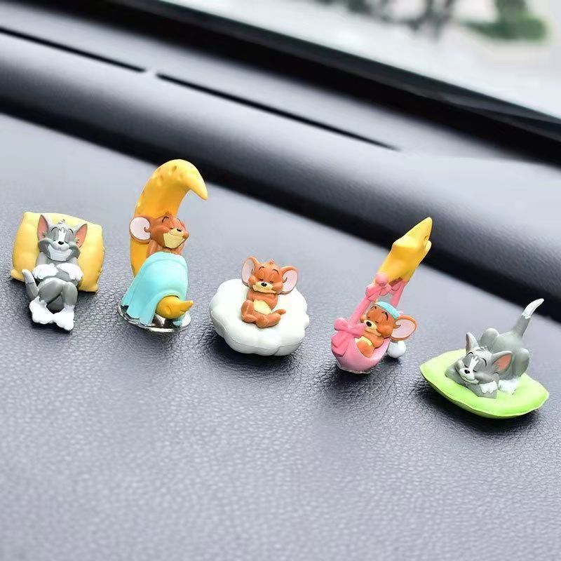 Cute Tom Cat and Mouse Jerry Car Decoration Toys Doll Desktop Model Cake Baking Decoration Doll