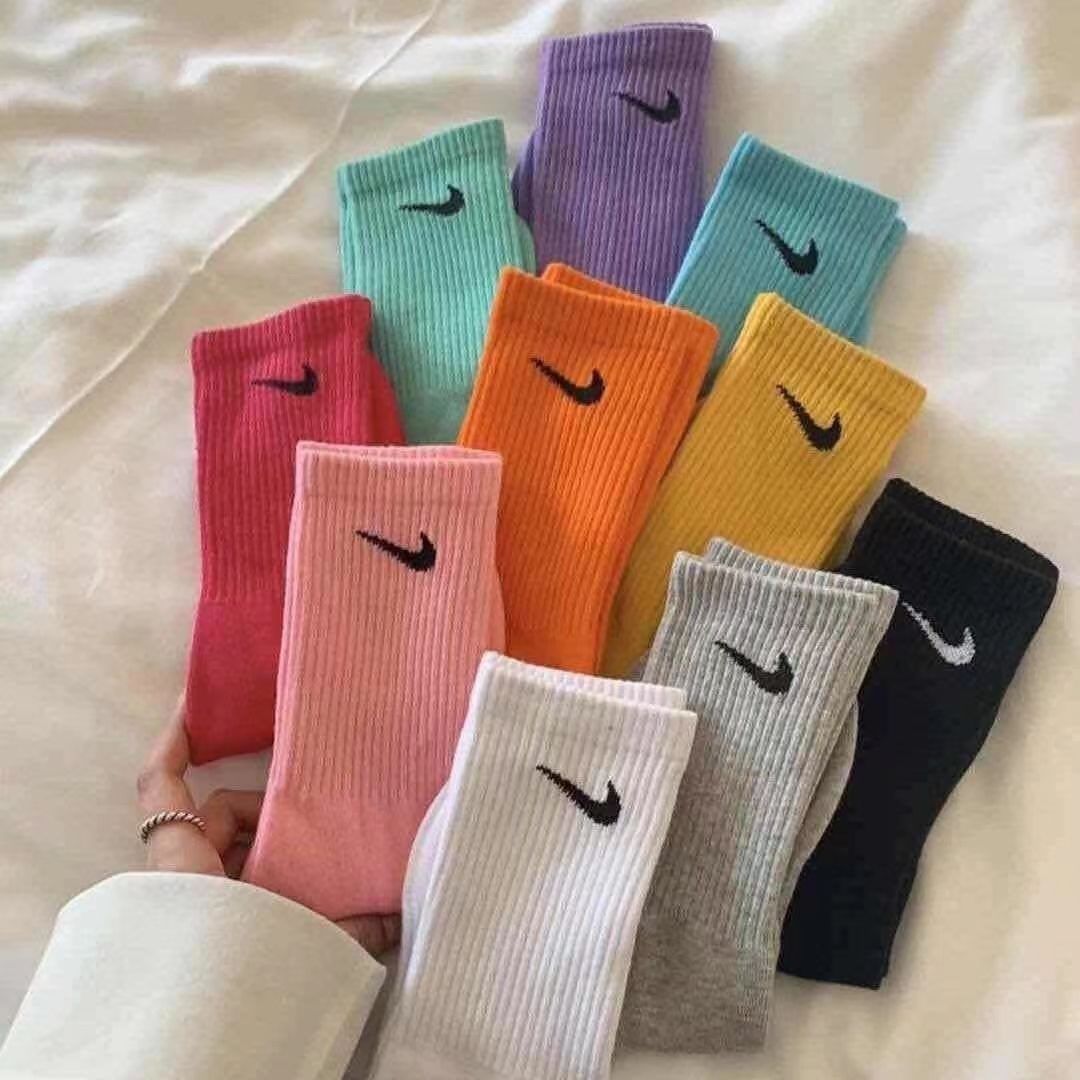 socks for women spring and autumn all-match men and women with shark pants ins popular net red students‘ socks basketball sweat-absorbent couple