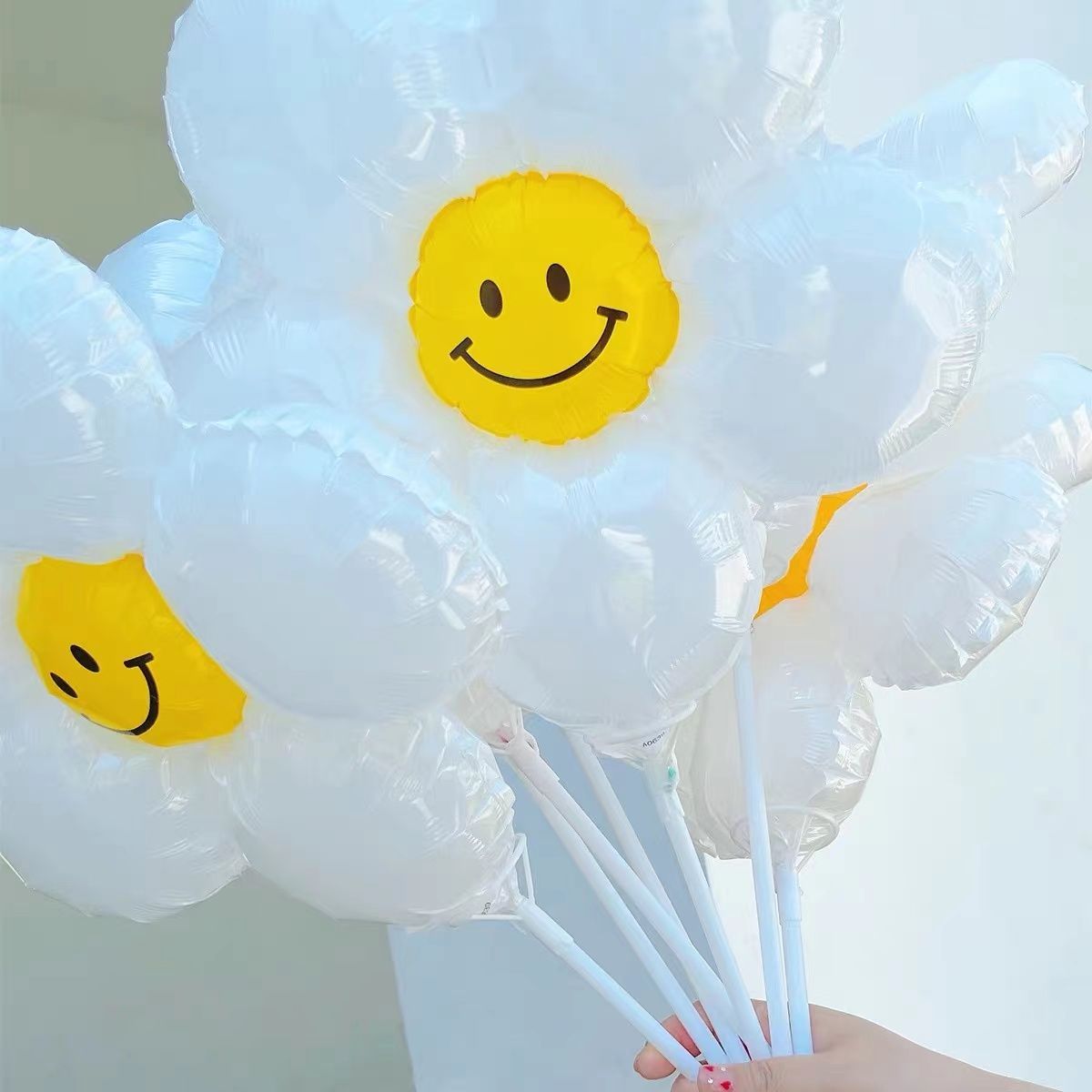 Internet Celebrity Daisy SUNFLOWER Smiley Balloon with Rod Party Picnic Outdoor Photo Props Activity Push Small Gifts