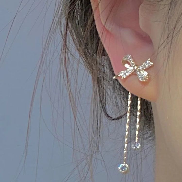 Diamond Butterfly Non-Piercing Ear Clip Mosquito Coil Gentle Elegant Design Earrings Exquisite Small and Versatile Girls