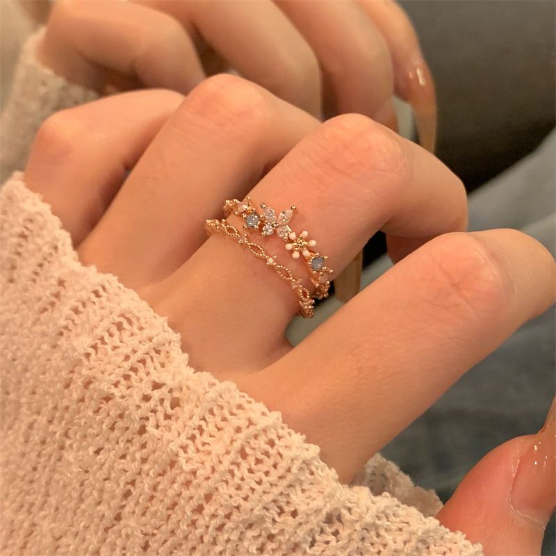 Hand White ~ Rose Gold Super Fairy Butterfly Ring Female Ins Niche Design Light Luxury Zircon Exquisite Ring Open Fashion
