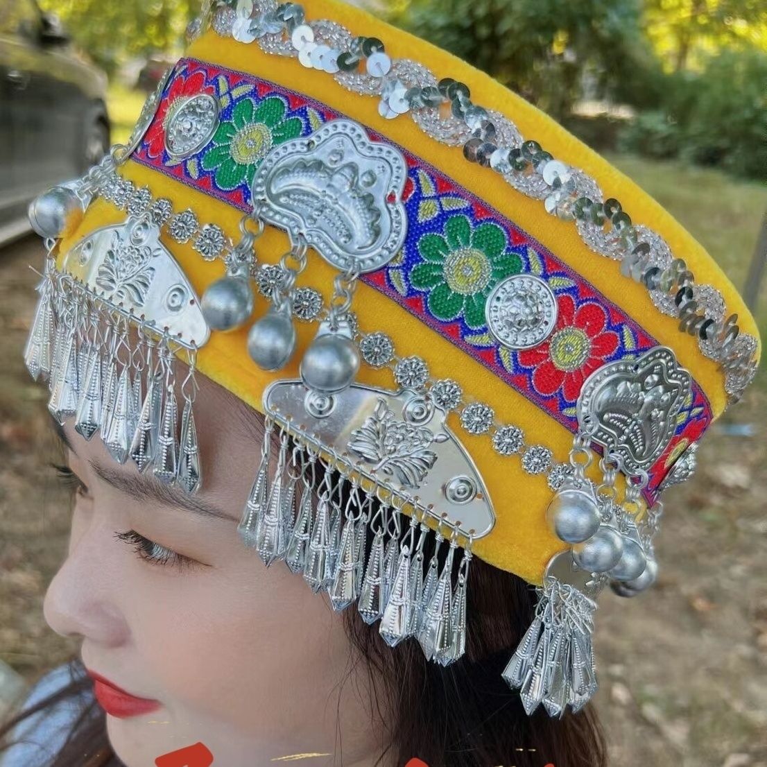 Tujia Miao Hat Ethnic Dance Performance Headdress Hanging Bell Embroidery Sponge Hat Circle Miao Hat