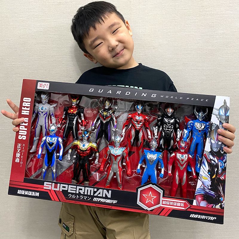 ultraman toy gift box， first-generation taylor ace ultraman tiga hand-made set of children‘s gift box