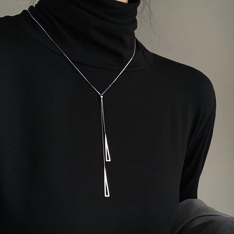 Autumn/Winter Sweater Chain Titanium Steel No Fading Long High-Grade Versatile Ins Style Light Luxury Minority Double-Layer Necklace Pendant