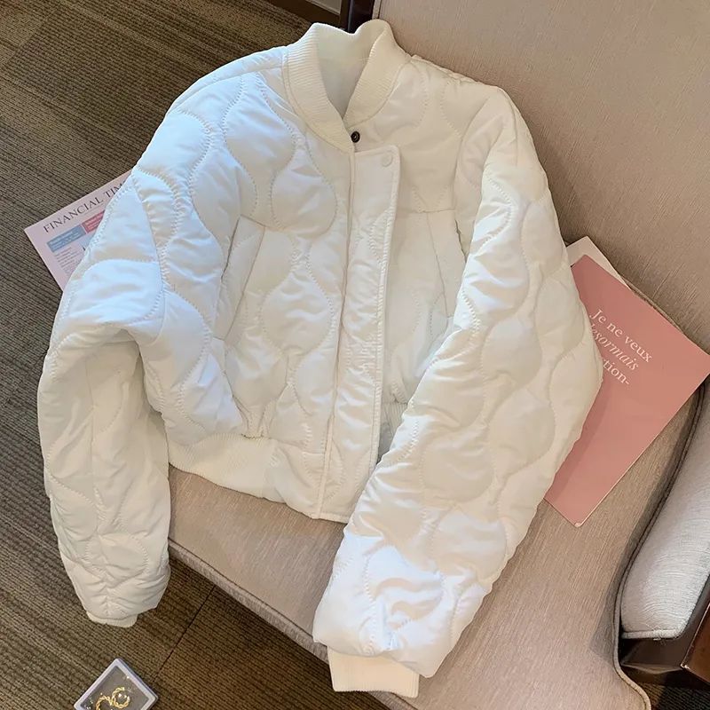 white cotton-padded cloth women‘s design sense niche winter 2023 new korean style western style small thickened short coat