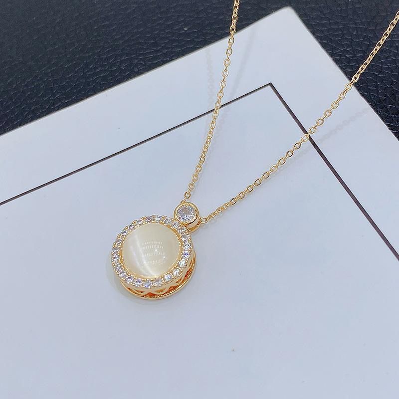 Good Luck Comes Necklace Rotatable Opal Necklace Ins Necklace Female Light Luxury Minority Titanium Steel No Fading Necklace