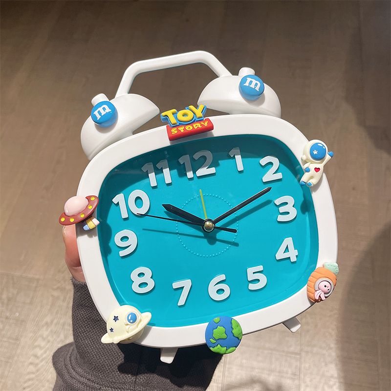 2023 new little alarm clock special wake-up artifact for students clock alarm children boys and girls table clock