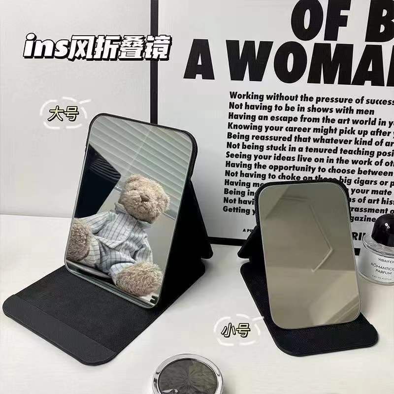 Female Student Makeup Mirror Can Stand Home Classroom Portable Portable Foldable Desktop Dressing Mirror Mirror for Dormitory