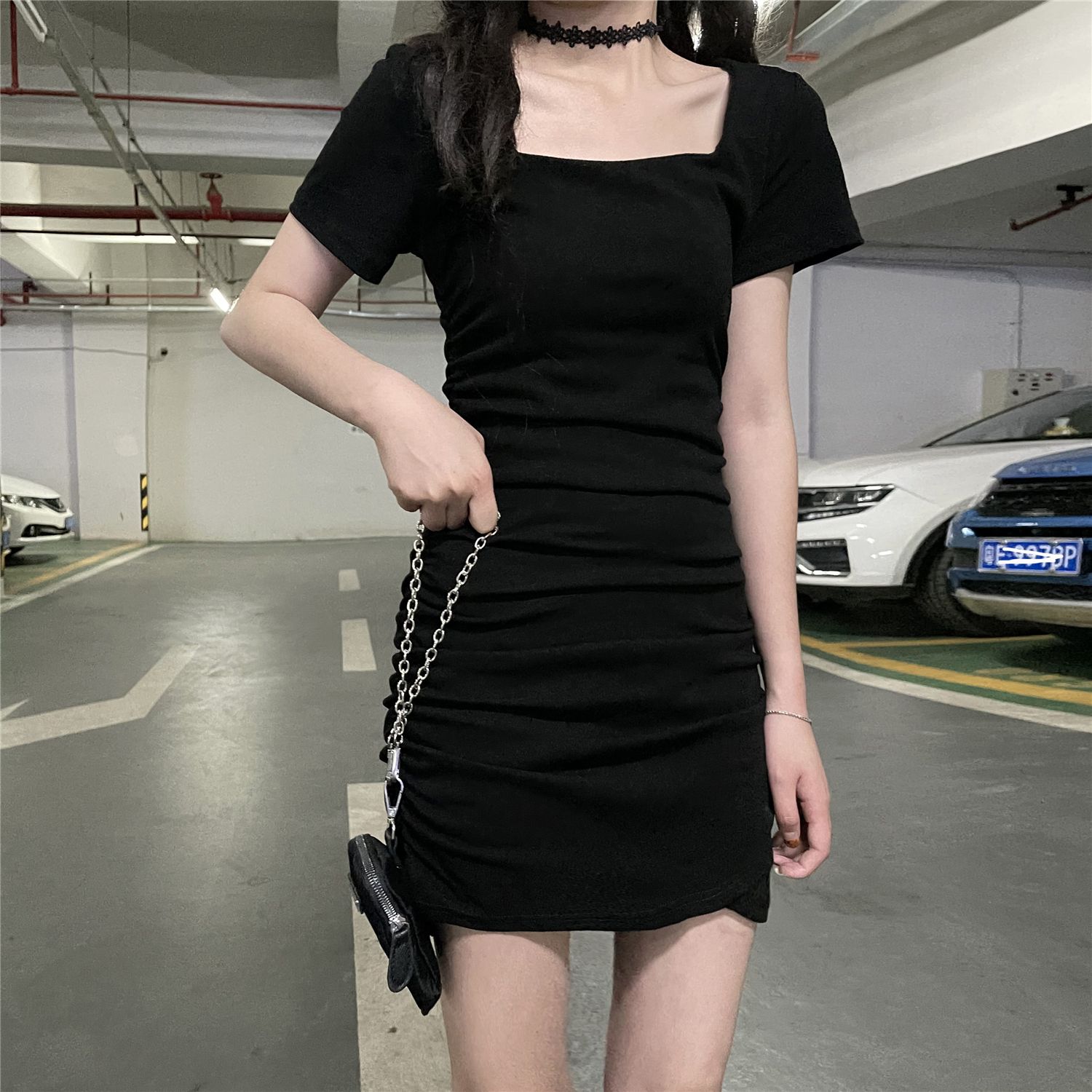 french style square collar sheath small black dress women‘s slim fit slimming design sense niche hot girl pleated short dress women‘s fashion