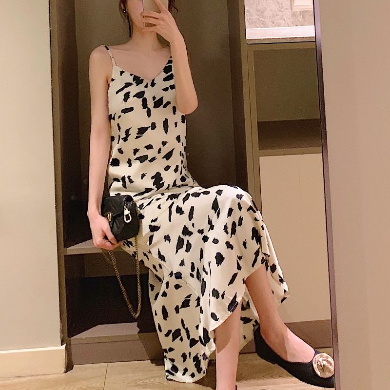 floral skirt strap dress women‘s sweet hot girl sleeveless dress 2023 new summer slimming v-neck printed skirt