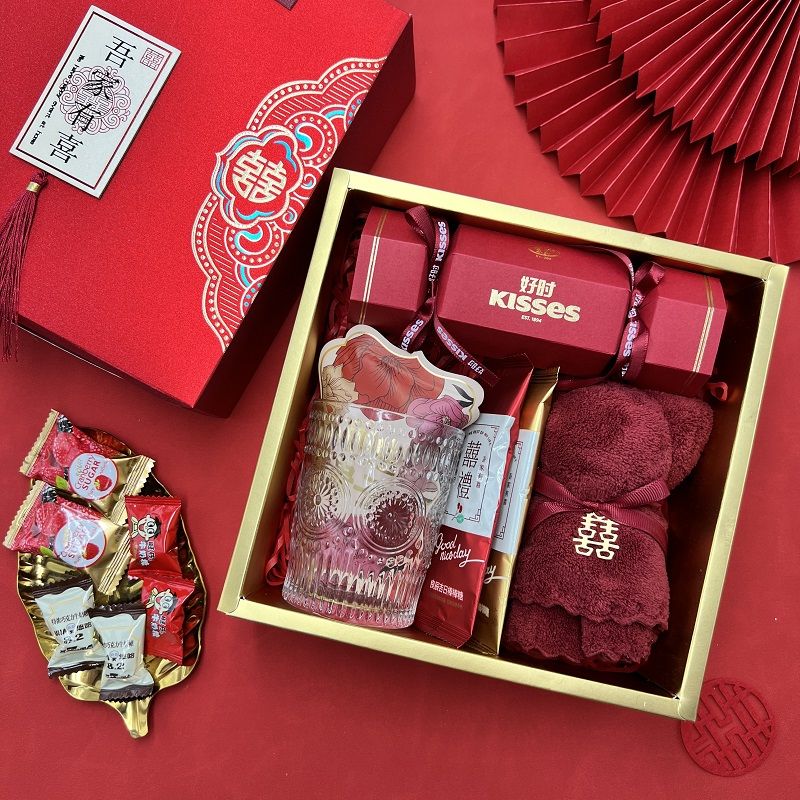 wedding tie sugar-containing finished candy gift box portable practical hand gift bridal party gift set