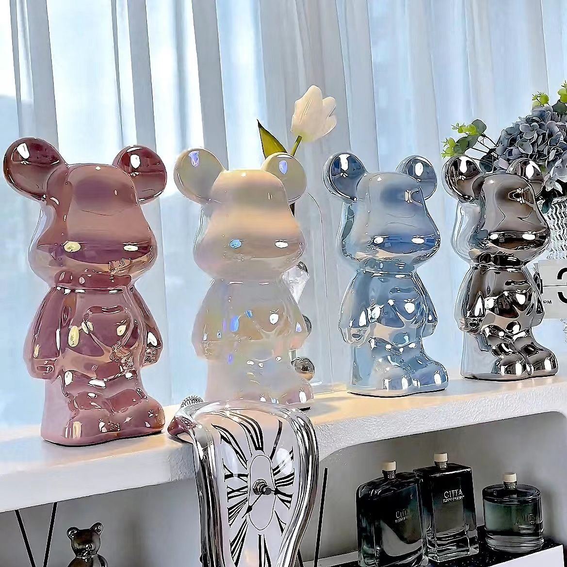 light luxury violent bear decoration ceramic piggy bank home tv cabinet living room entrance wine cabinet decoration housewarming opening