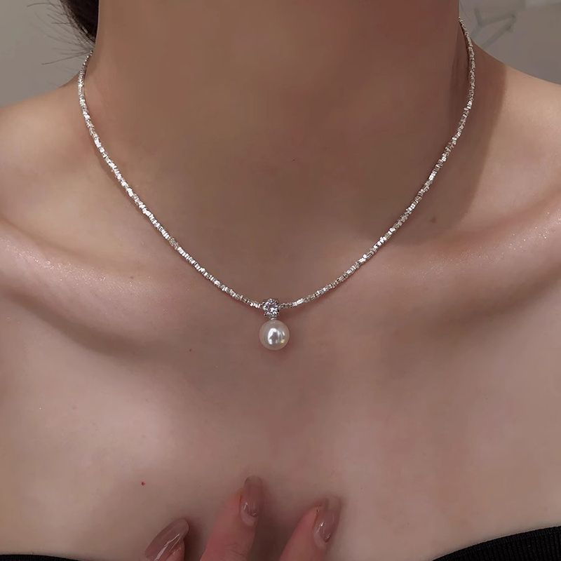 french entry lux princess style small pieces of silver pearl necklace female special-interest design advanced clavicle chain exquisite and versatile necklace