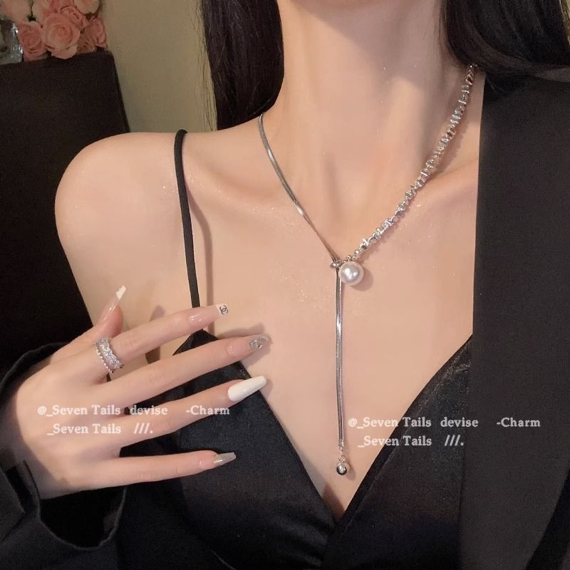 light luxury minority small pieces of silver pearl necklace women‘s new sweater chain ins high-grade clavicle chain temperament neck chain