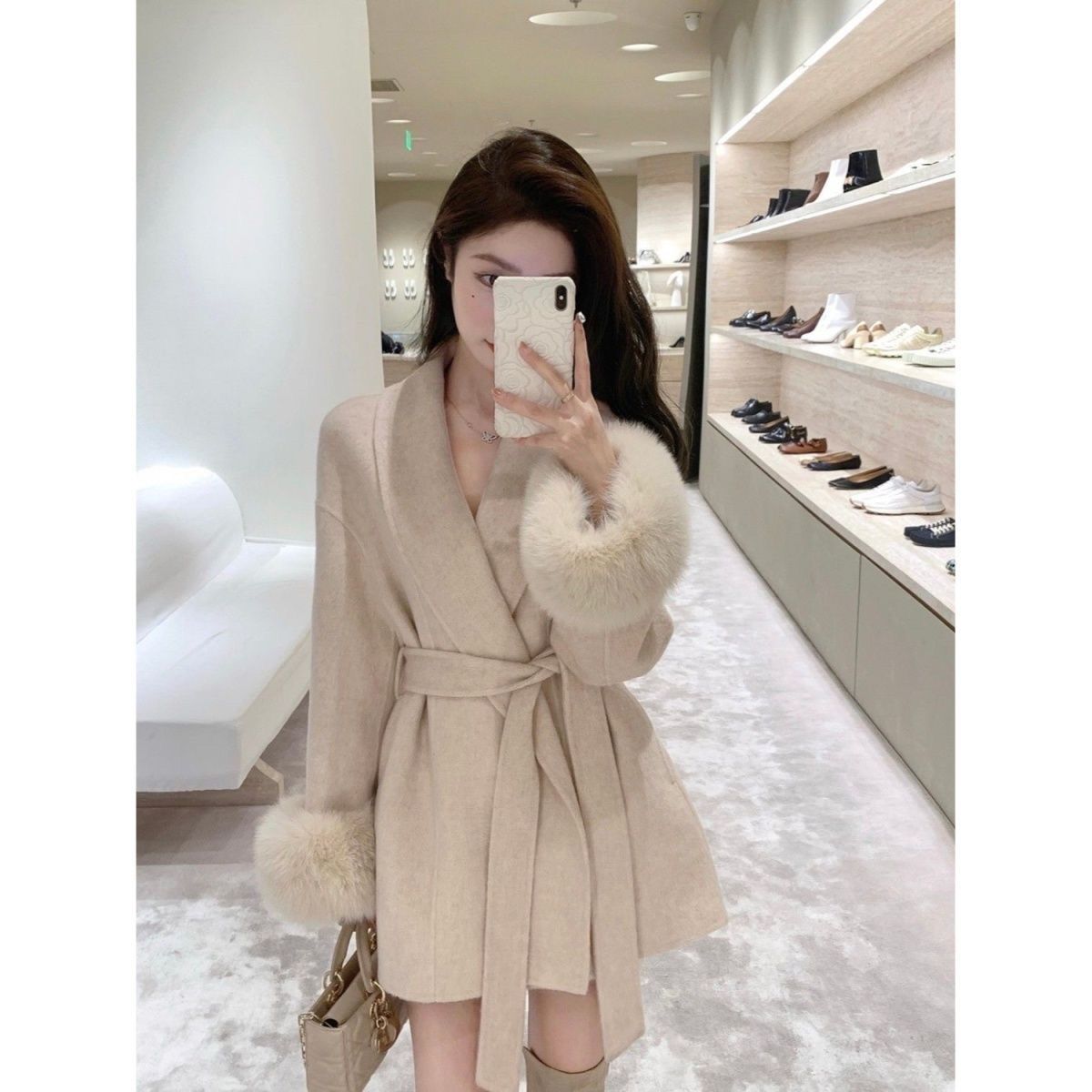 internet celebrity thin lace-up woolen coat spring and autumn long sleeve loose high-end short stitching furry sleeves new year battle gown