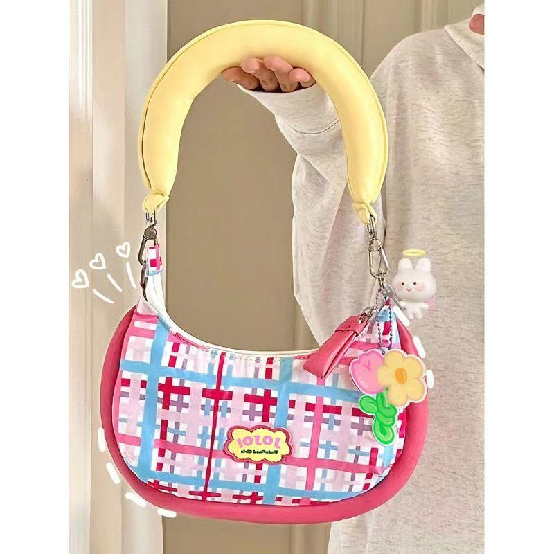 dopamine good-looking cute underarm bag all-match niche shoulder bag donut girl commuter hand-carrying bag 【