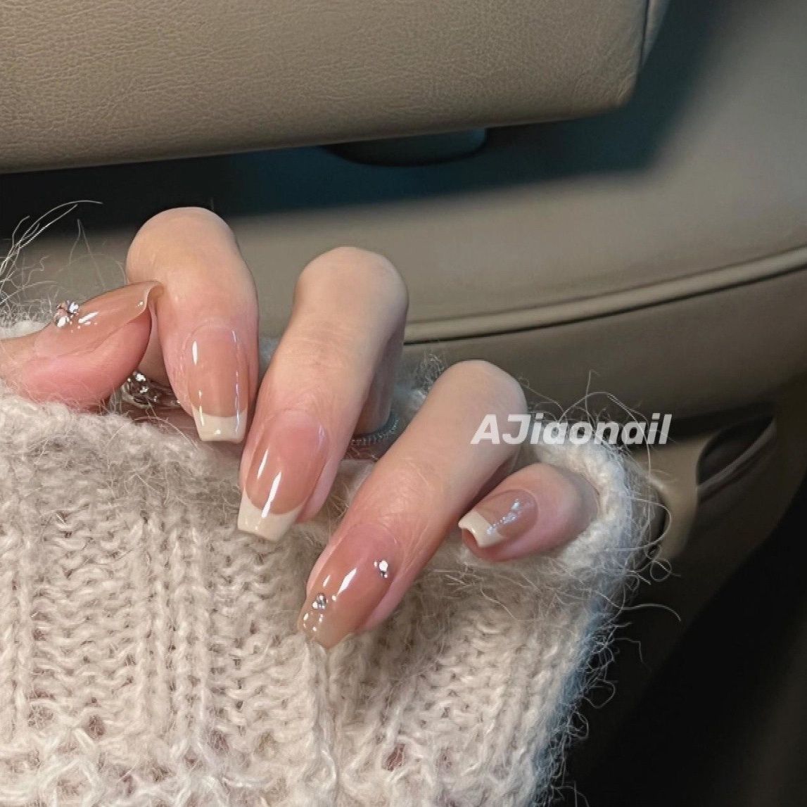 wear nail white flash mocha milk tea gradient french handmade patch detachable nail lasting