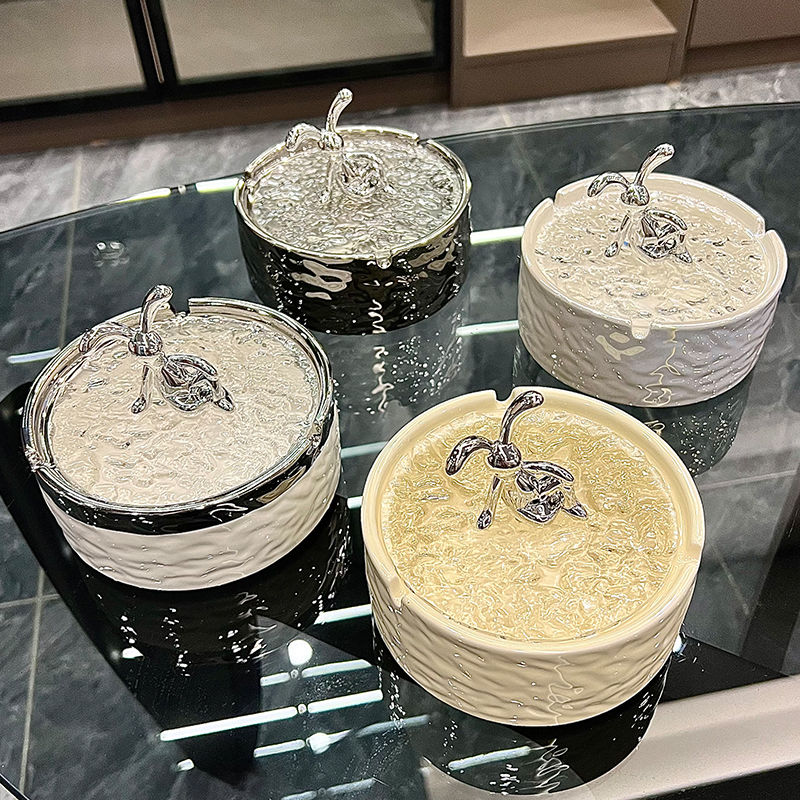 ins ceramic ashtray with lid prevent fly ash household living room light luxury good-looking creative ashtray high-grade cream