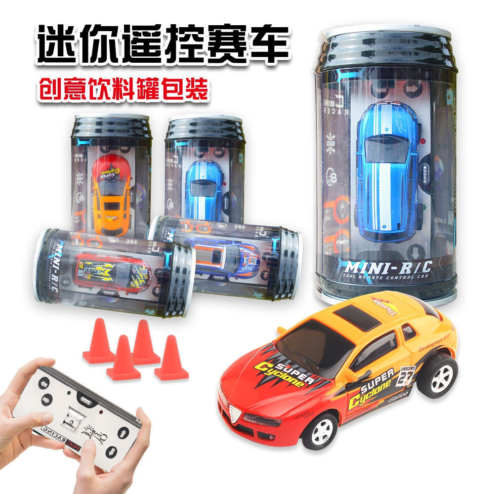 mini children‘s canned remote control car cans remote control car four-way wireless racing car with roadblock coke can car