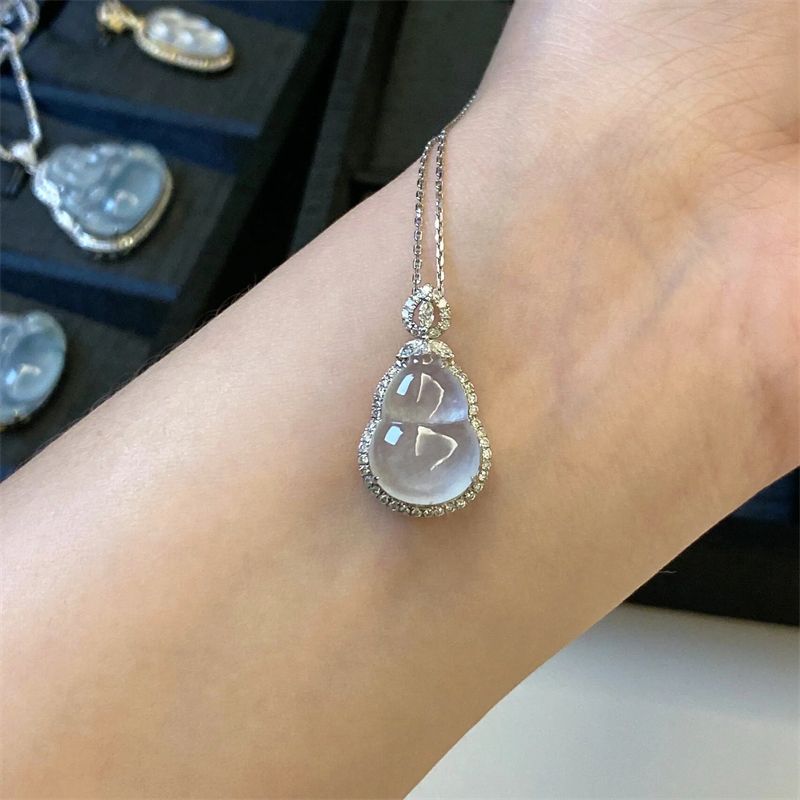 new chinese style high ice gourd necklace female light luxury minority elegant high sense clavicle chain fashion all-match design necklace