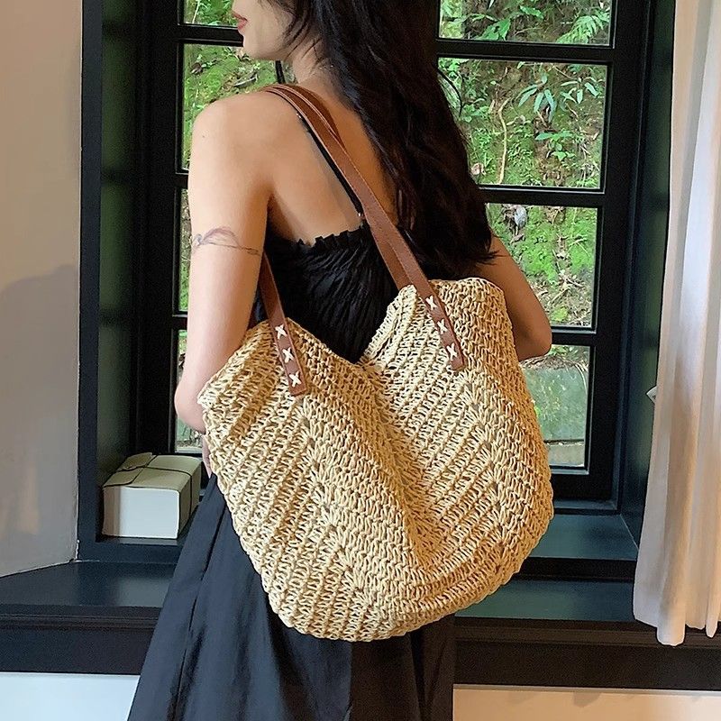 woven straw woven bag women‘s large capacity 2024 new rattan french style vacation shoulder bag seaside beach tote bag